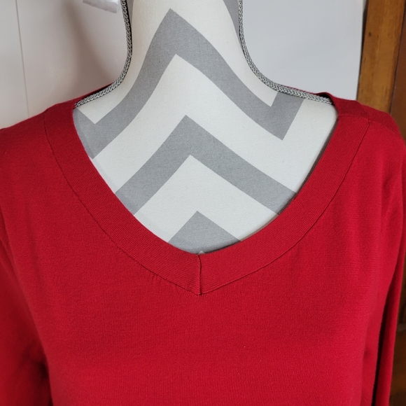 Womens Chico's Red Scoop knit side laced elbow length sleeves Knit top Size 1 - Picture 6 of 9